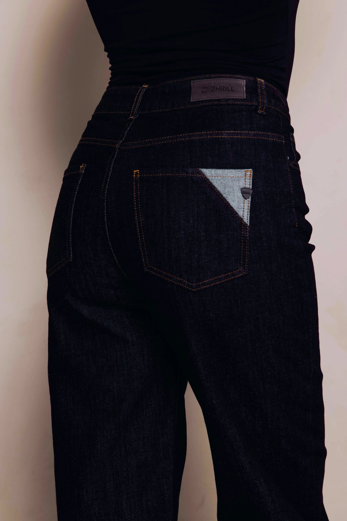 Zhiza Loose Fit Pants / Zhrill