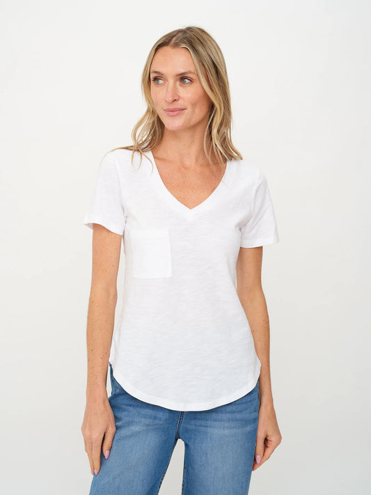 Amelia Tee / Six Fifty