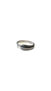 Silver Leaf Ring Size 7.5 | Tiger Mountain