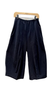 Black Wide Leg Pants | Eleven Stitch Design