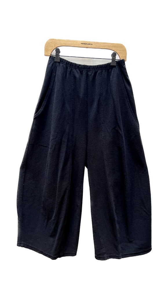 Black Wide Leg Pants | Eleven Stitch Design