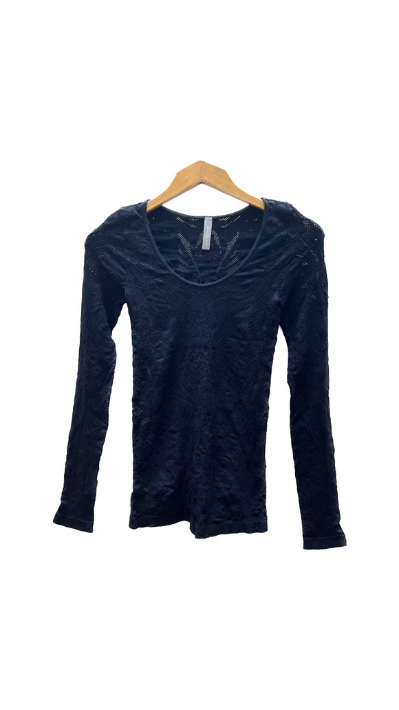 Blacket Eyelet Long Sleeve Top | Last Tango