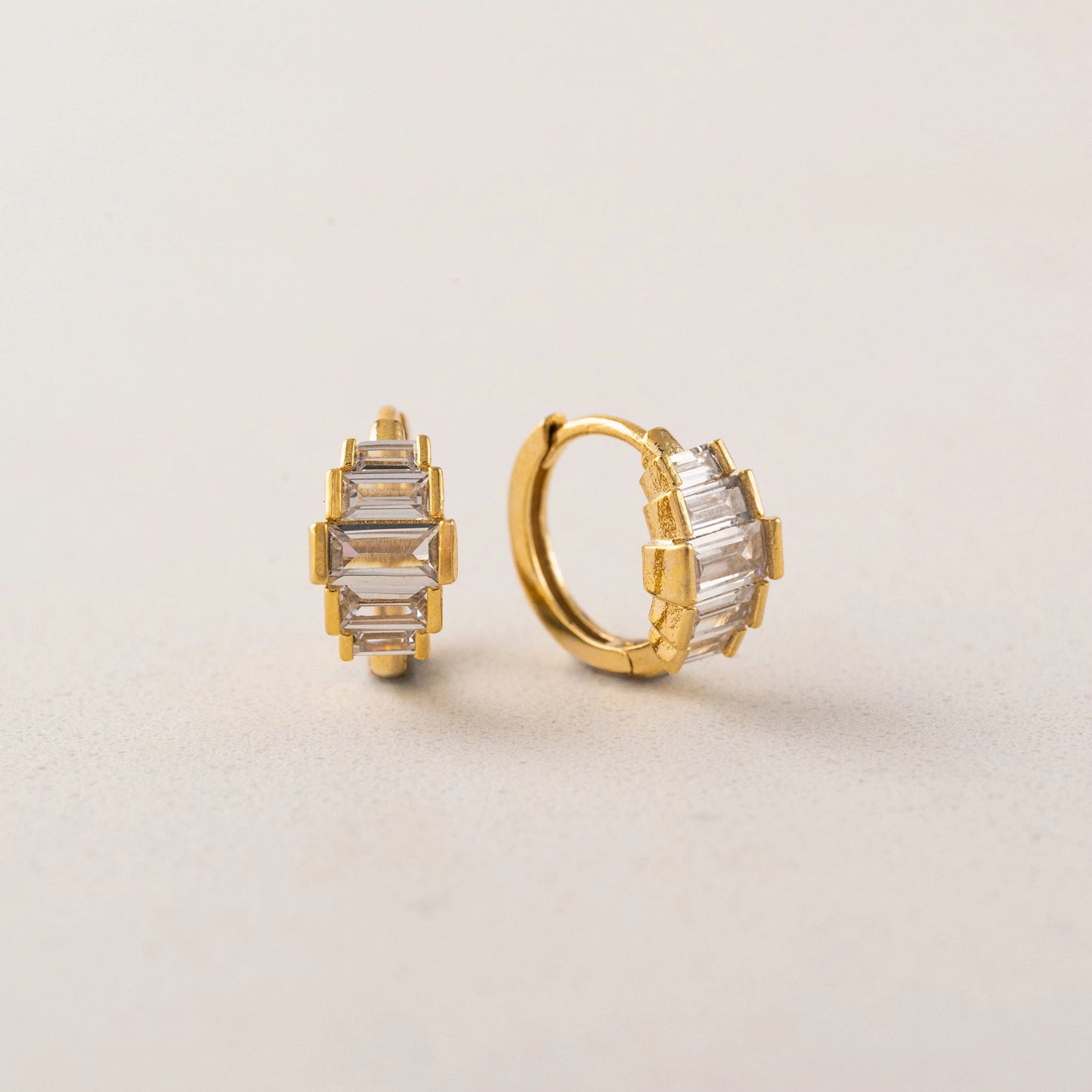 Clariece Huggie Hoop Earrings / Lover's Tempo