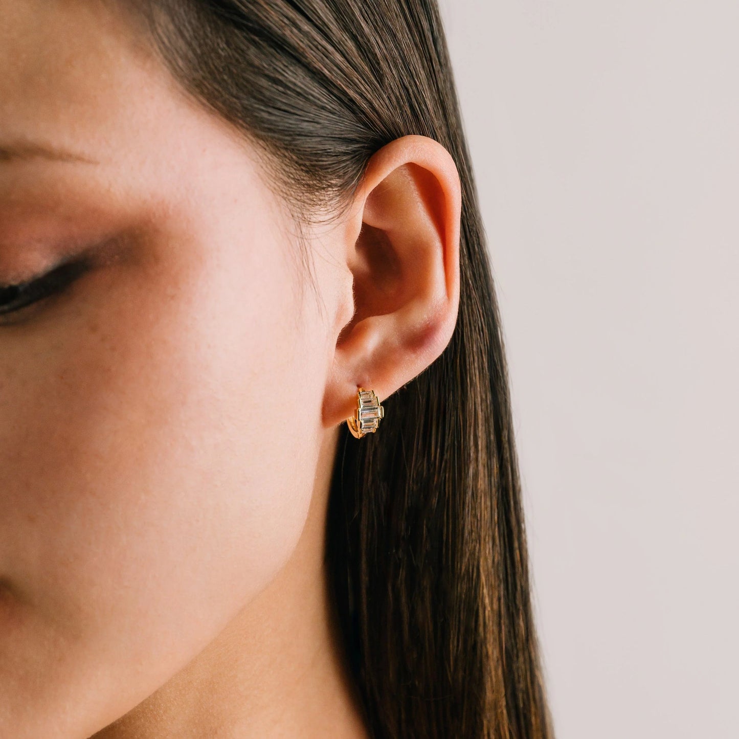 Clariece Huggie Hoop Earrings / Lover's Tempo