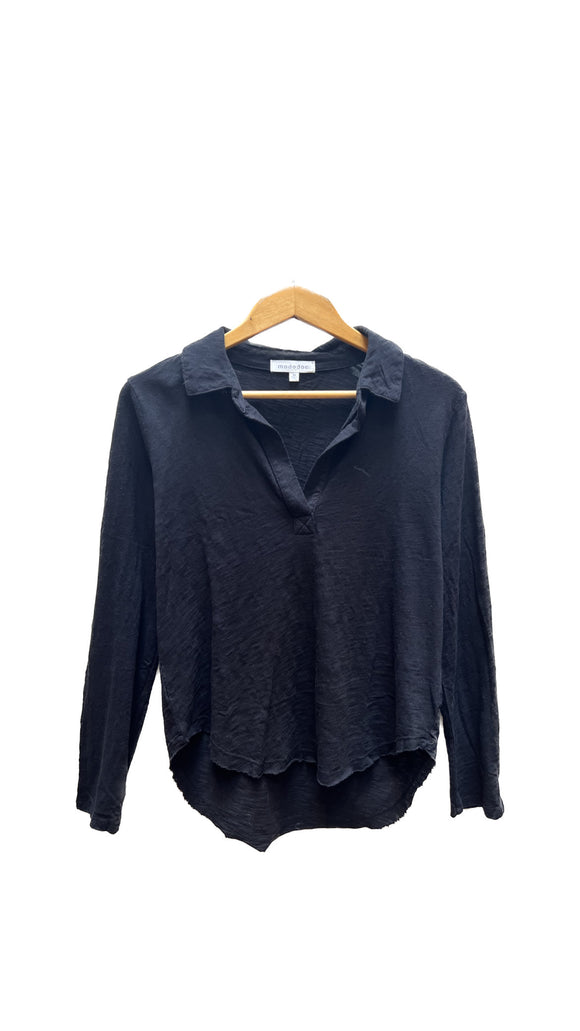 Long Sleeve Collared Shirt in Black | Mododoc