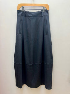 Seamed Elastic Waist Skirt in Black | Amici by Baci