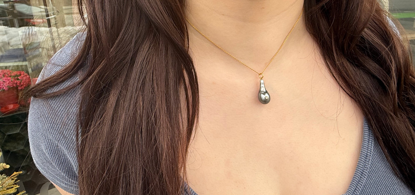 Tej | Teardrop Grey Pearl and Diamond Necklace