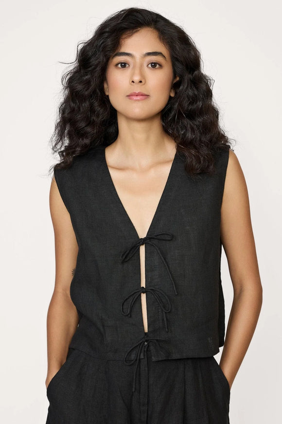 Tie Front Vest in Black | Laude the Label