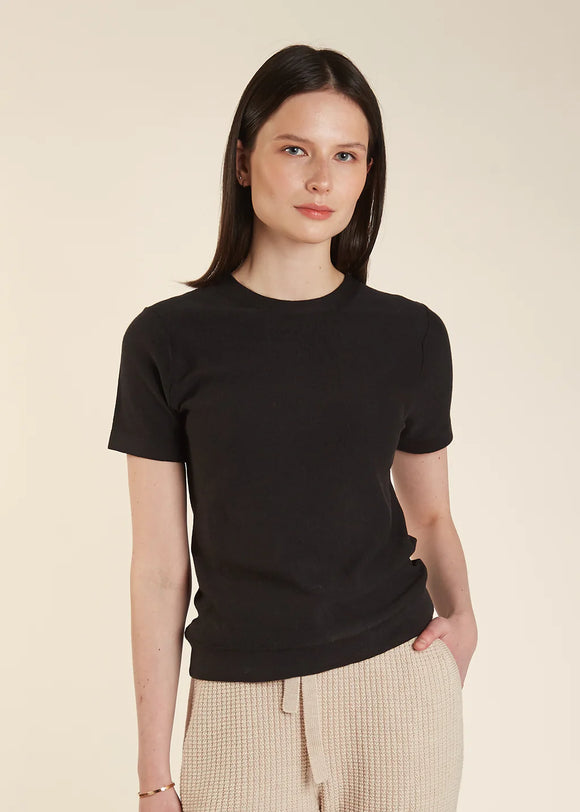 The Perfect Tee in Caviar | OYUN