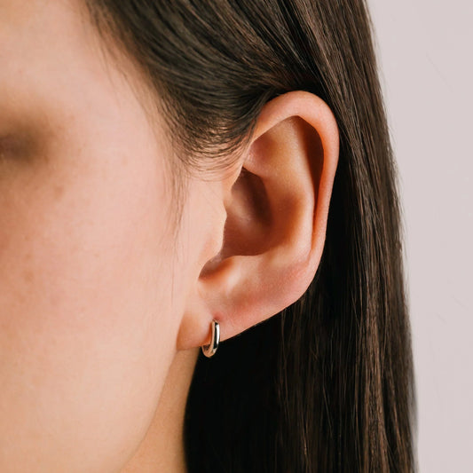 Bea 10mm Huggie Hoop Earrings / Lover's Tempo