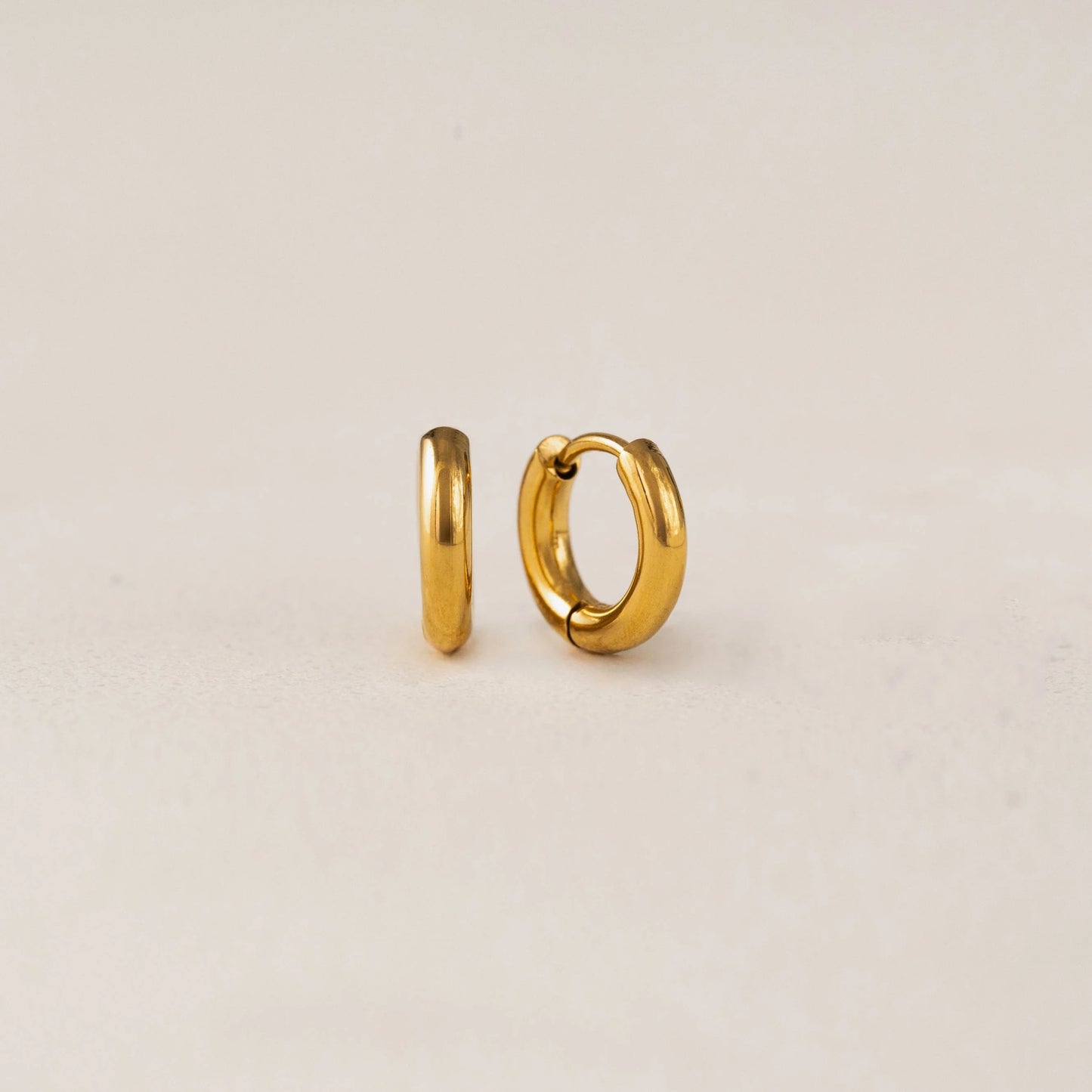 Tube 10mm Hoop Earrings / Lover's Tempo
