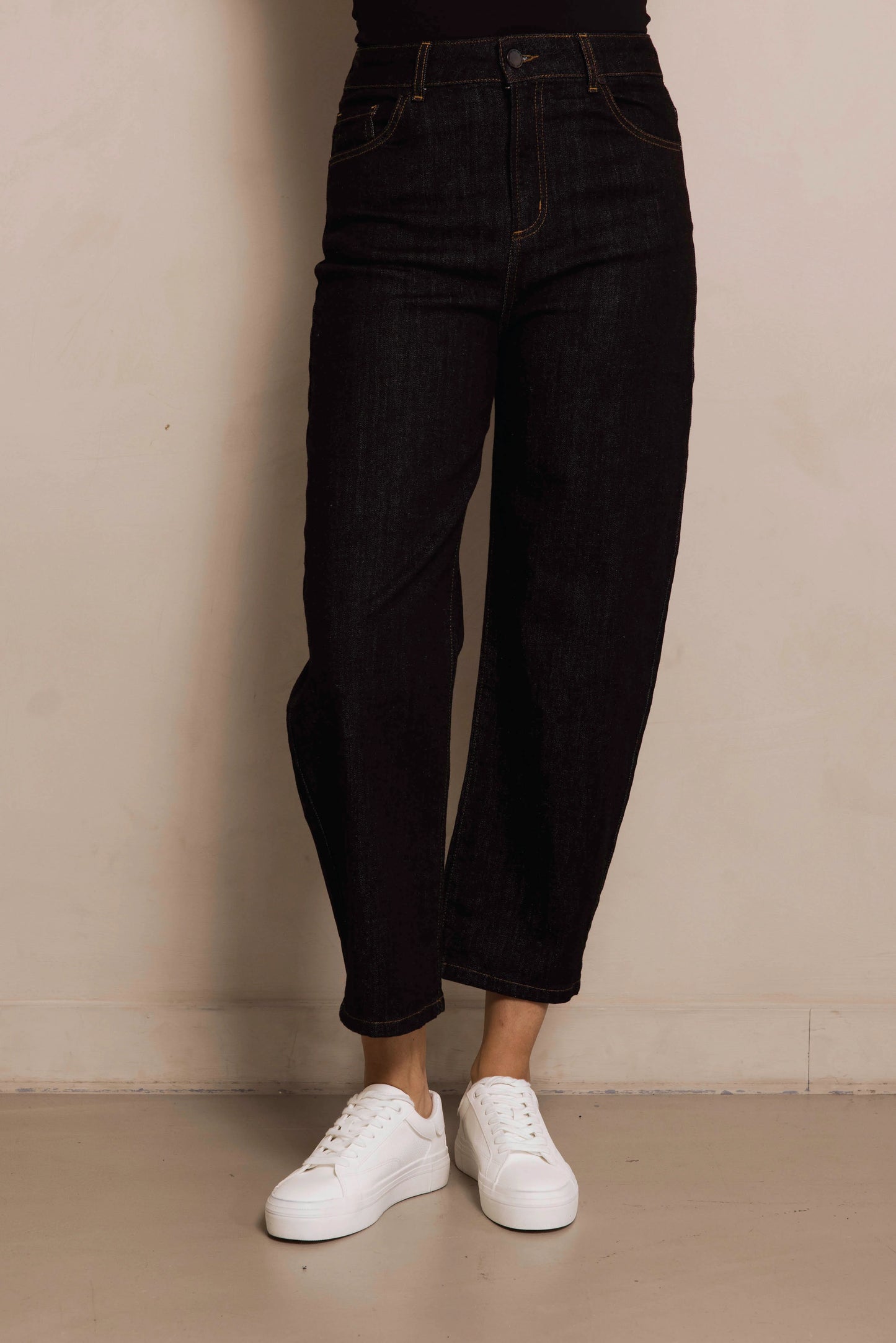 Zhiza Loose Fit Pants / Zhrill