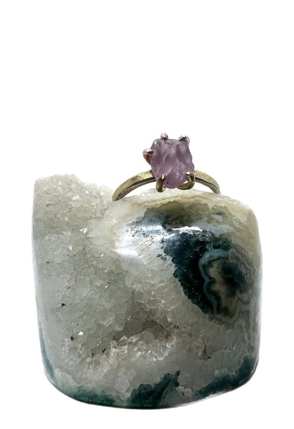 14K Gold Handcrafted Montana Sapphire Ring | Variance Objects