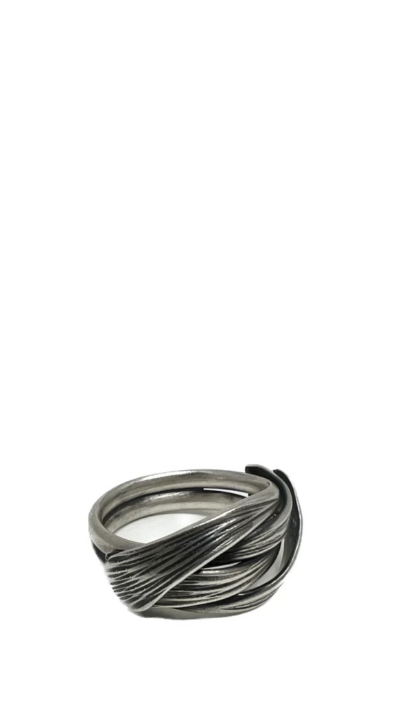 Oxidized Silver Ring | Anantara