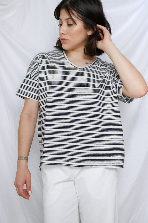 Striped V-Neck Tee | Orejas